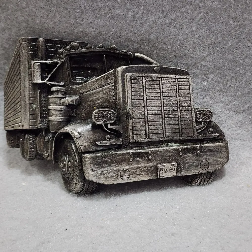 Semi Truck Trailer Belt Buckle Pewter Tone Bergamot Brass Works Vintage 1977 USA